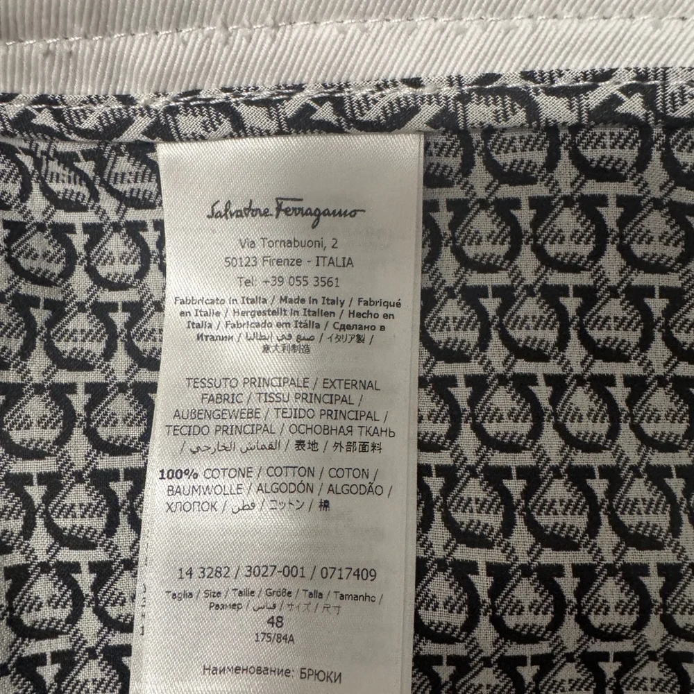 % 💯 authentic Salvatore Rerragamo pants size 48 - Picture 4 of 7
